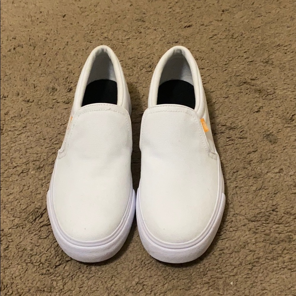 BRAND NEW white Nike slip ons